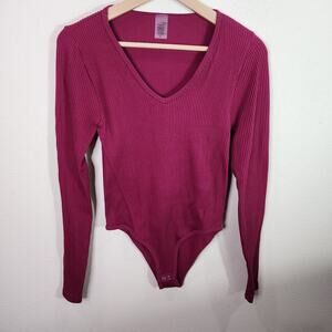 Love Charm Mulberry Ribbed Body Suit Long Sleeve V Neck Women Size M/L NWOT